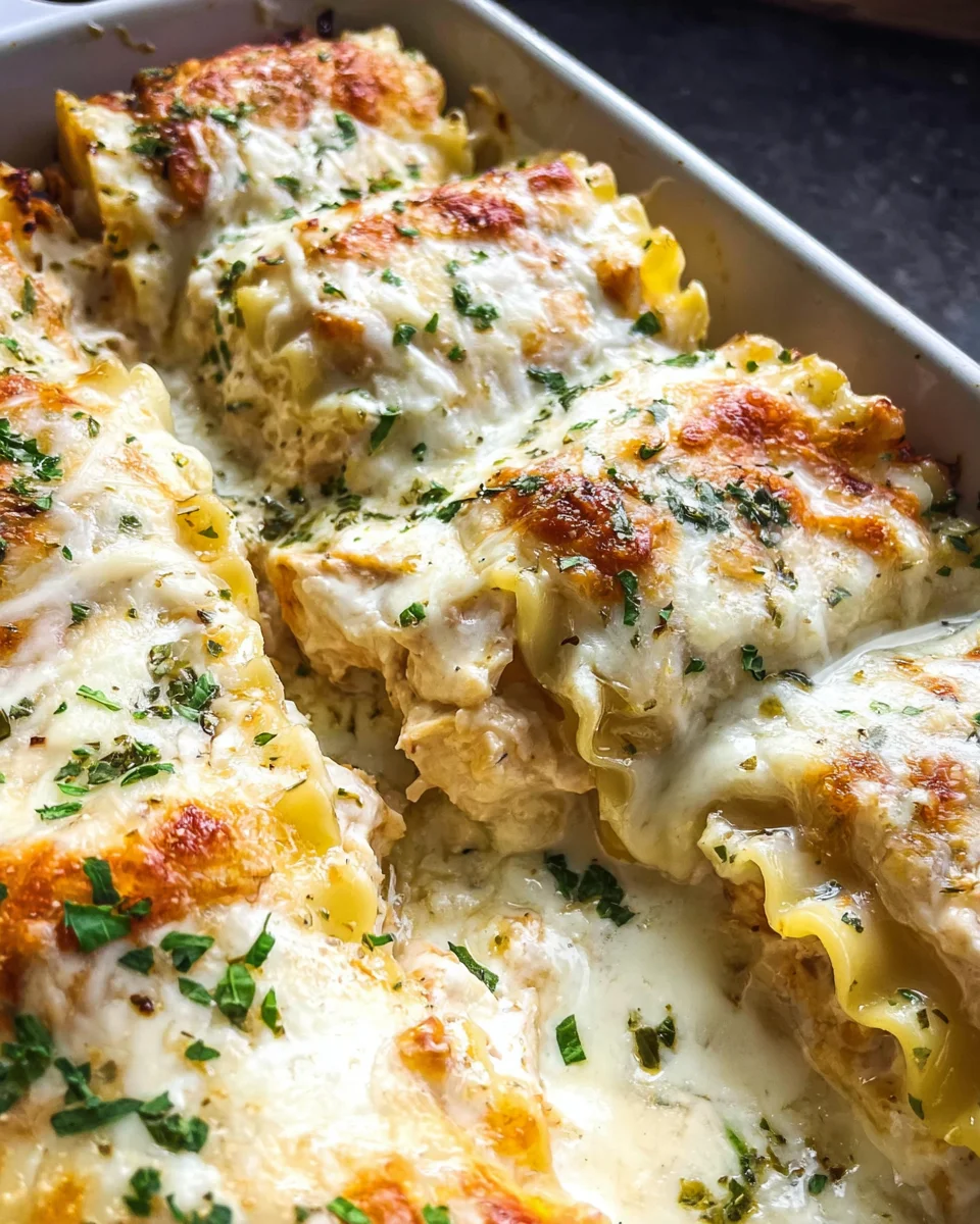 Chicken Alfredo Lasagna Rolls 26 Chicken Alfredo Lasagna Rolls