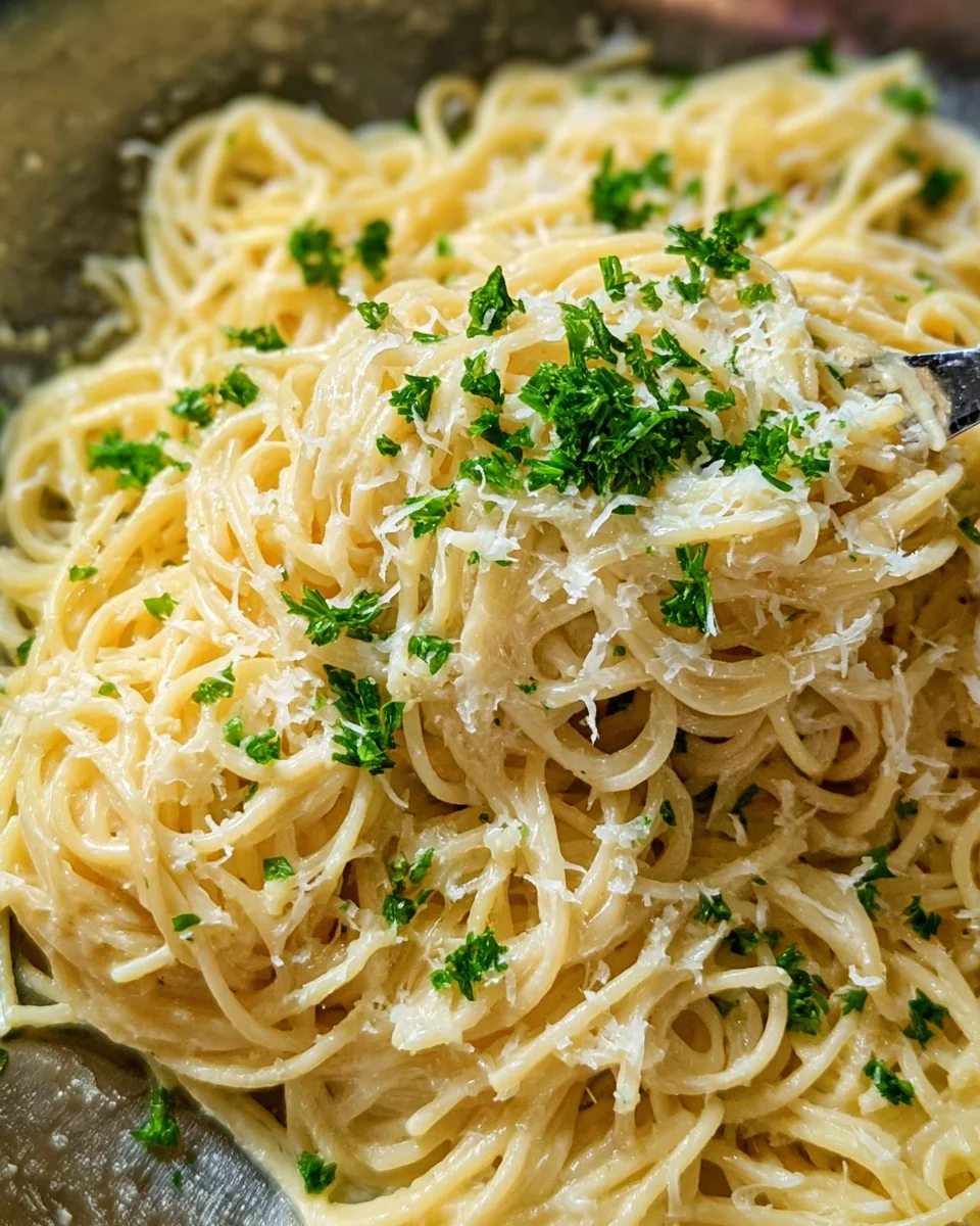 Garlic Parmesan Pasta (One Pot!)